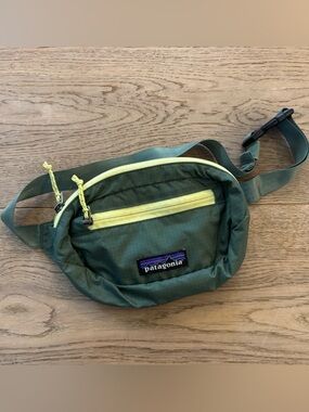 Patagonia Black Hole Ultralight Mini Hip Pack in Green and Yellow